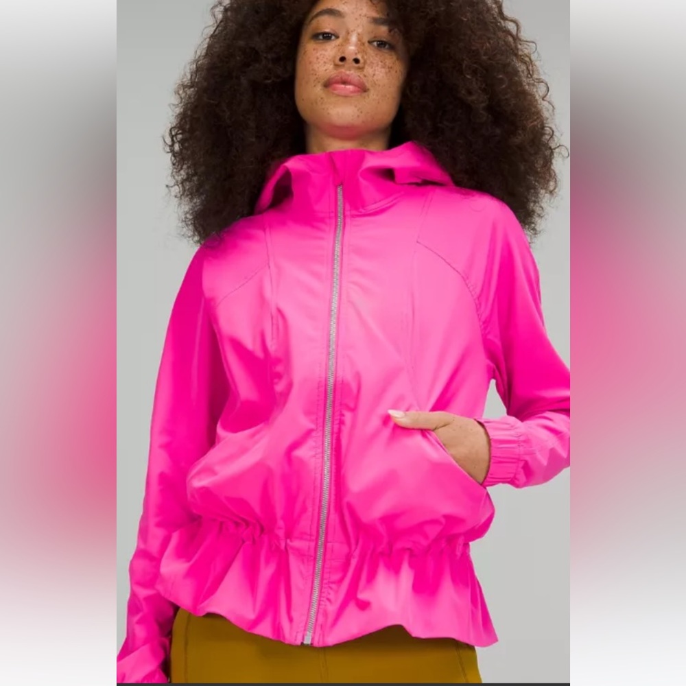 Lululemon pack it up jacket